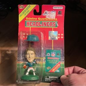 Dan Marino - Sideline Quarterbacks Headliners Figure (1998 Limited Edition)